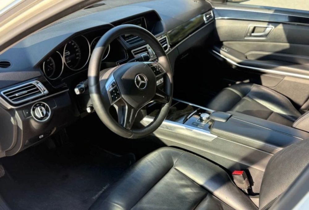 Mercedes-Benz E 200 E200 136кс