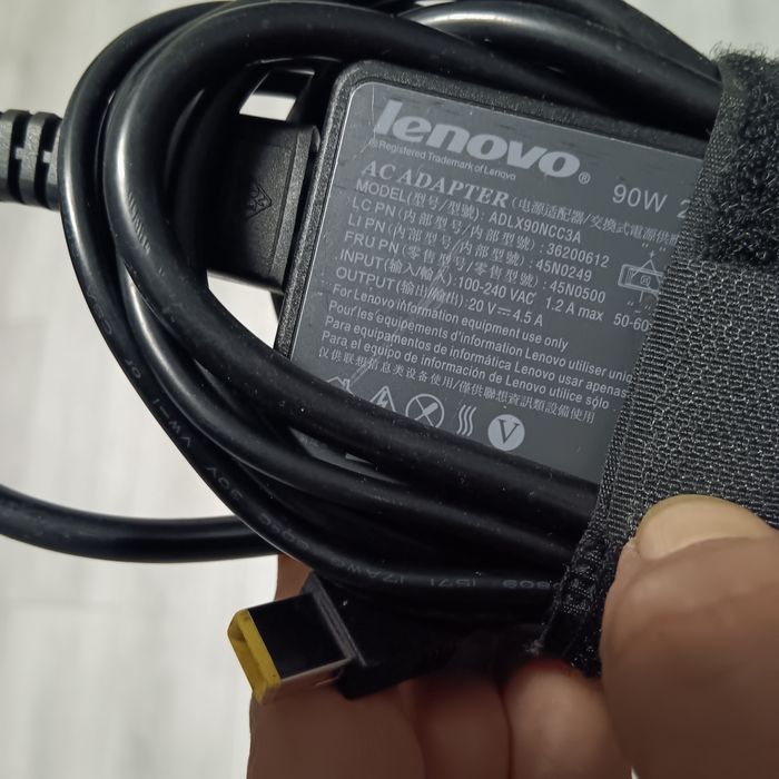 Lenovo 20v incarcator alimentator 50w, 65w si 90w