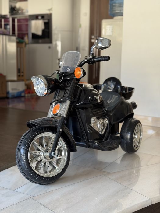 Vand mini BMW masina jucarie originala copii bicicleta trici electrica