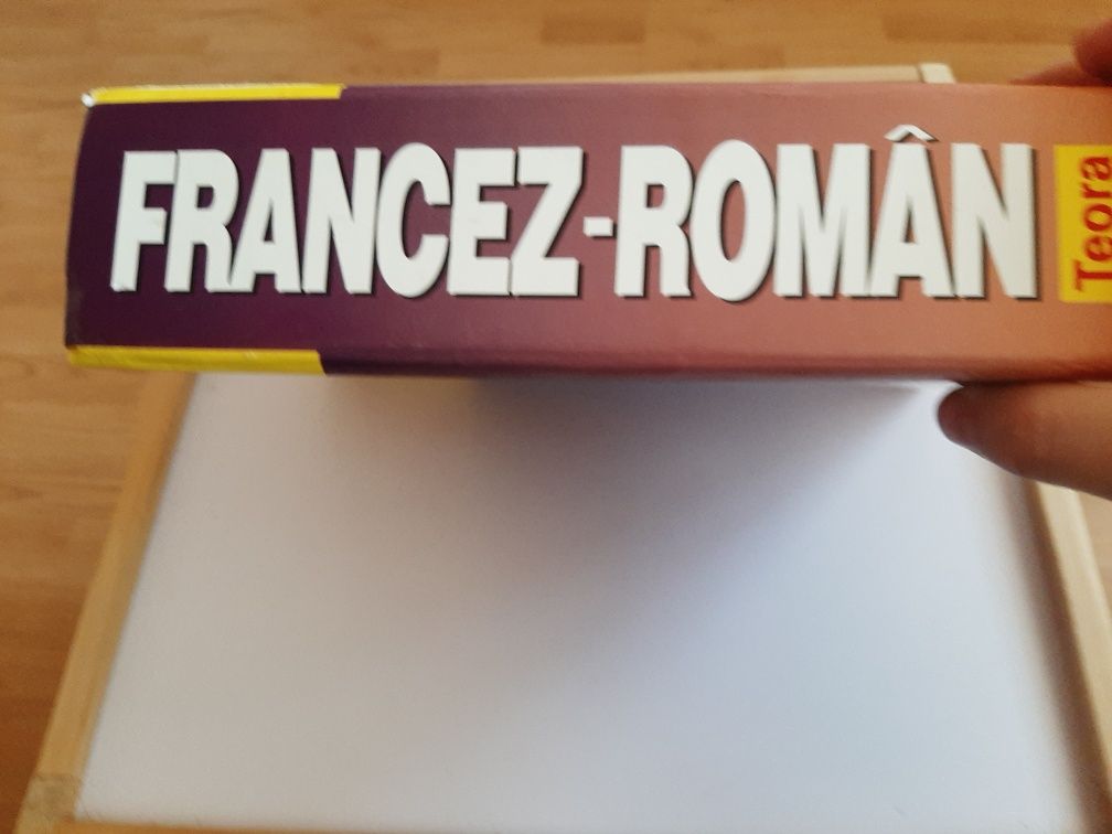 Dicționare roman-englez,englez-roman,roman-francez,francez-roman