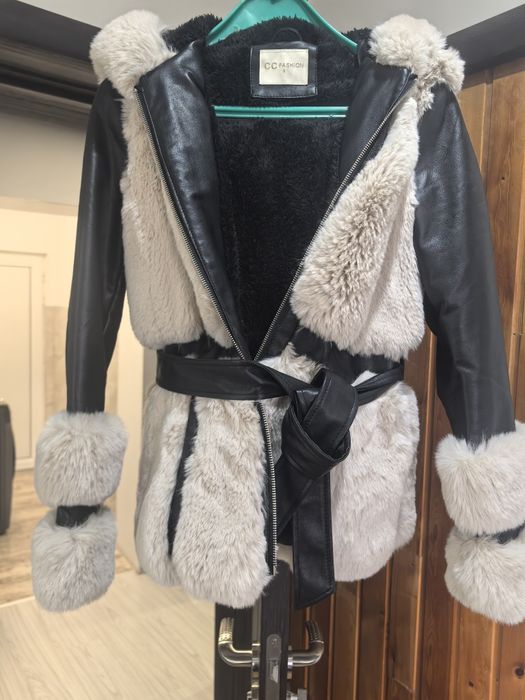 Палто  ново размер с