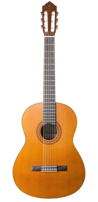 Gitara bor yangi umuman ishlatilmagan holati a'lo.