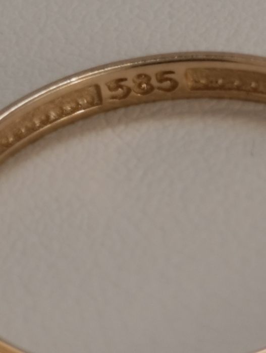 Золотая кольцо Vanklift , проба 585, вес 1,4 раз 17,