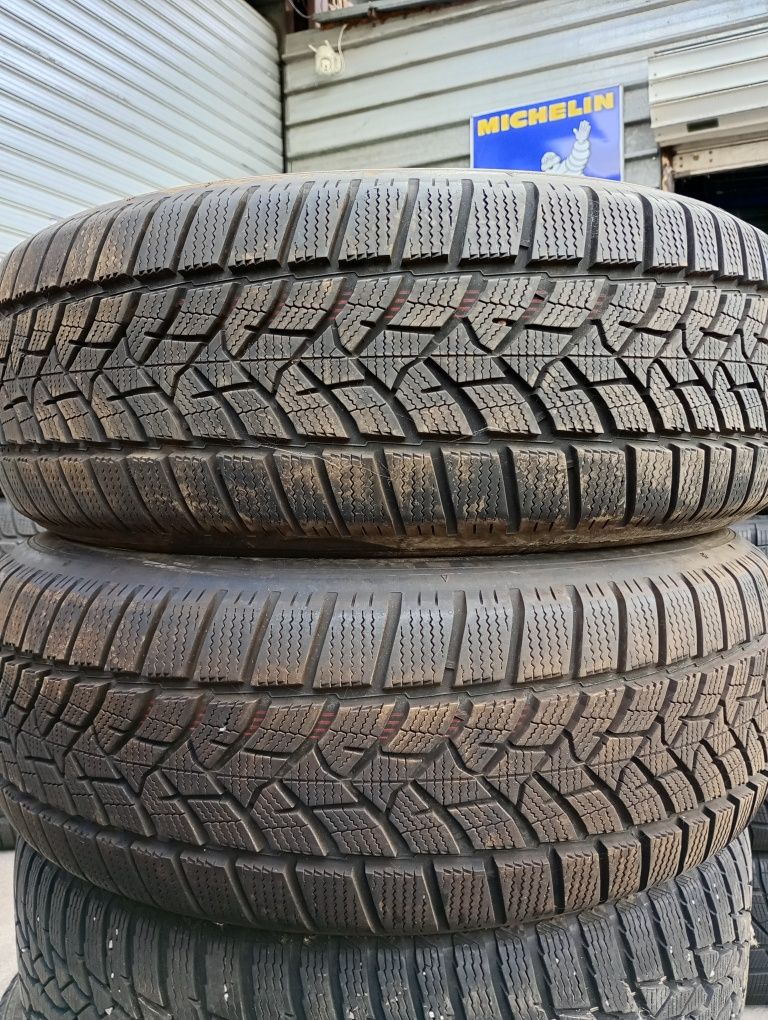 225/60/17 Dunlop 2 бр 2023