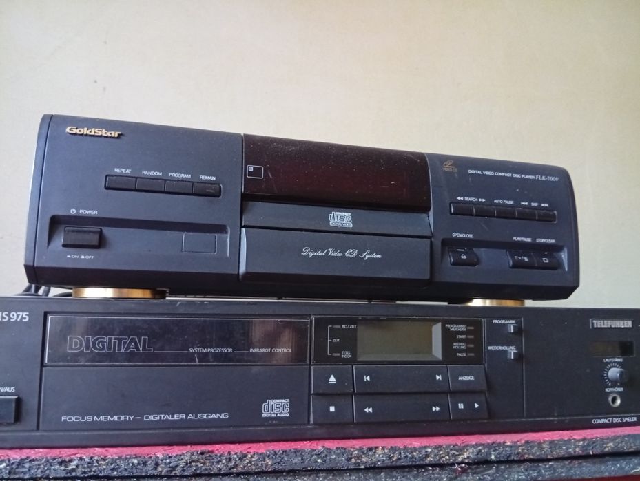 CD player colecție,piese