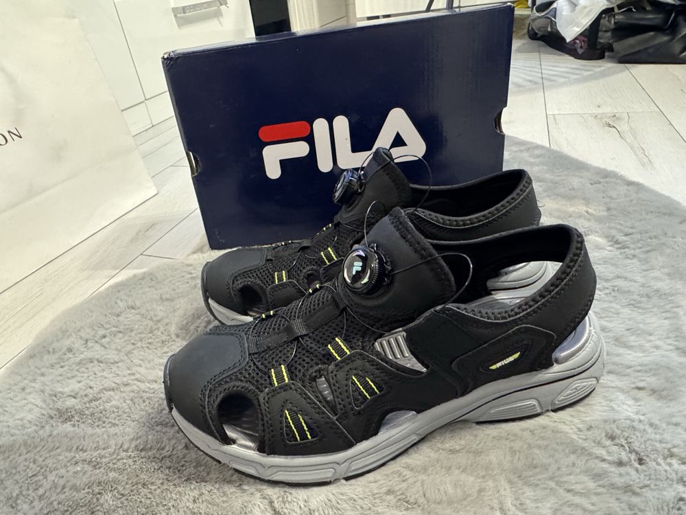 Нови сандали Fila