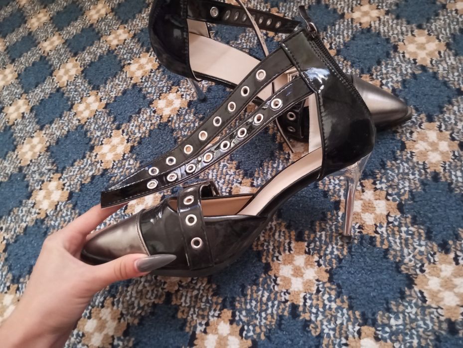 Туфли лодочки женские, на невысоком каблуке