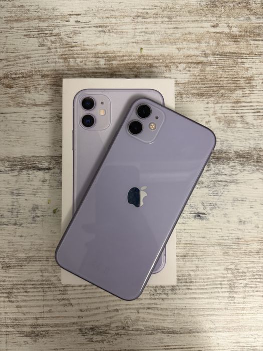 Продам 11 айфон в хор.сост