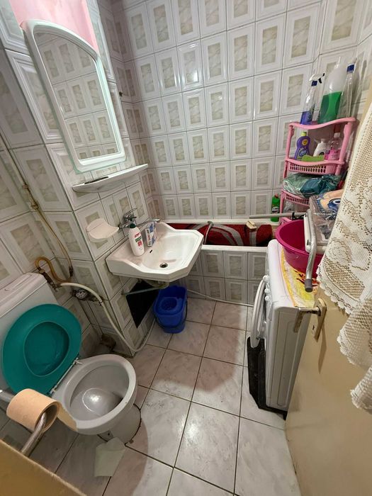 Ap. 2 camere semidecomandat parter cu balcon, 46000 euro