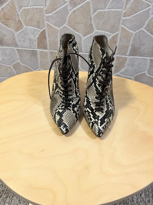 Ghete dama piele naturală mas 37 ZARA