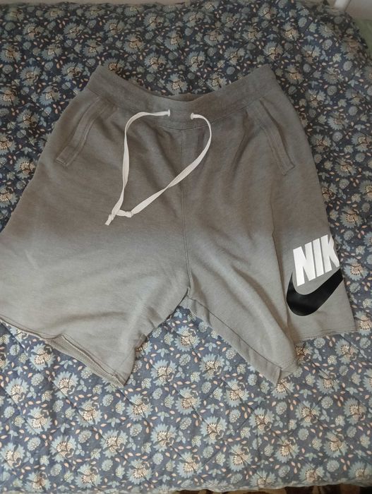 Pantaloni scurți Nike Mărimea L