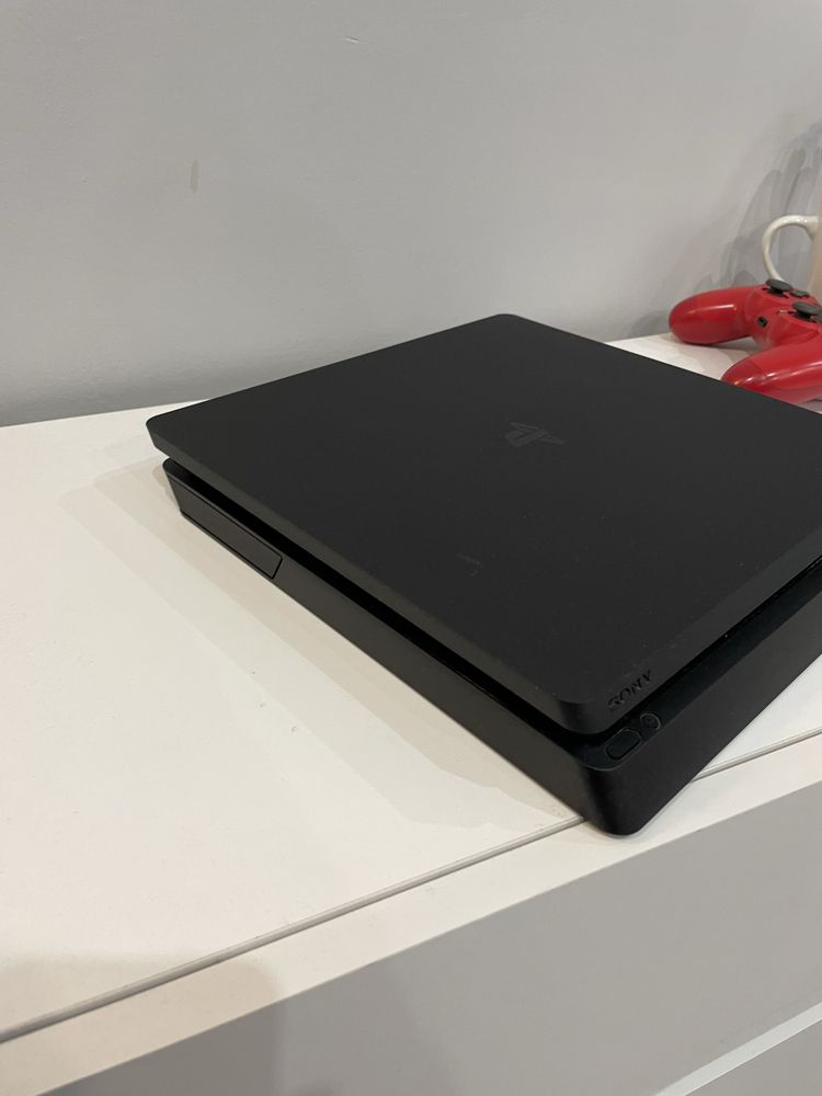 Playstation4 slim