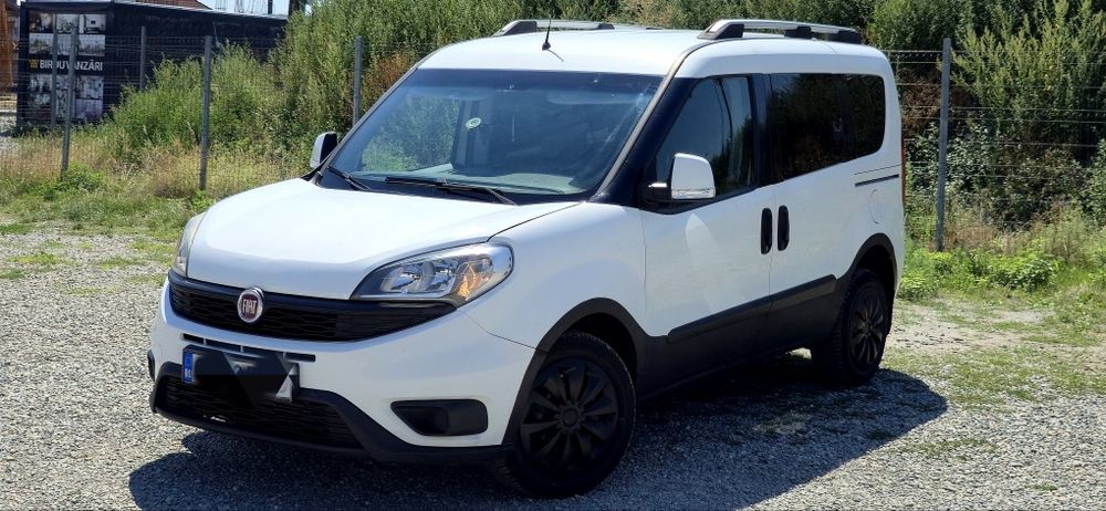 Fiat Doblo 7 locuri