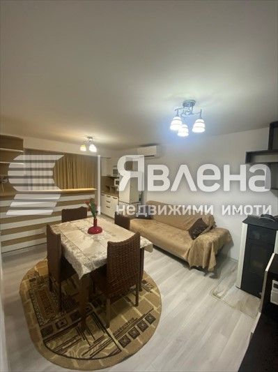 Дава се под наем Тристаен апартамент в Благоевград, Струмско - 60 кв.м за 230 € - Снимка #1