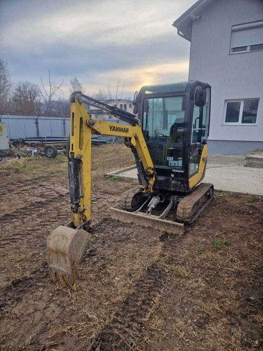 Buldoexcavator de inchiriat