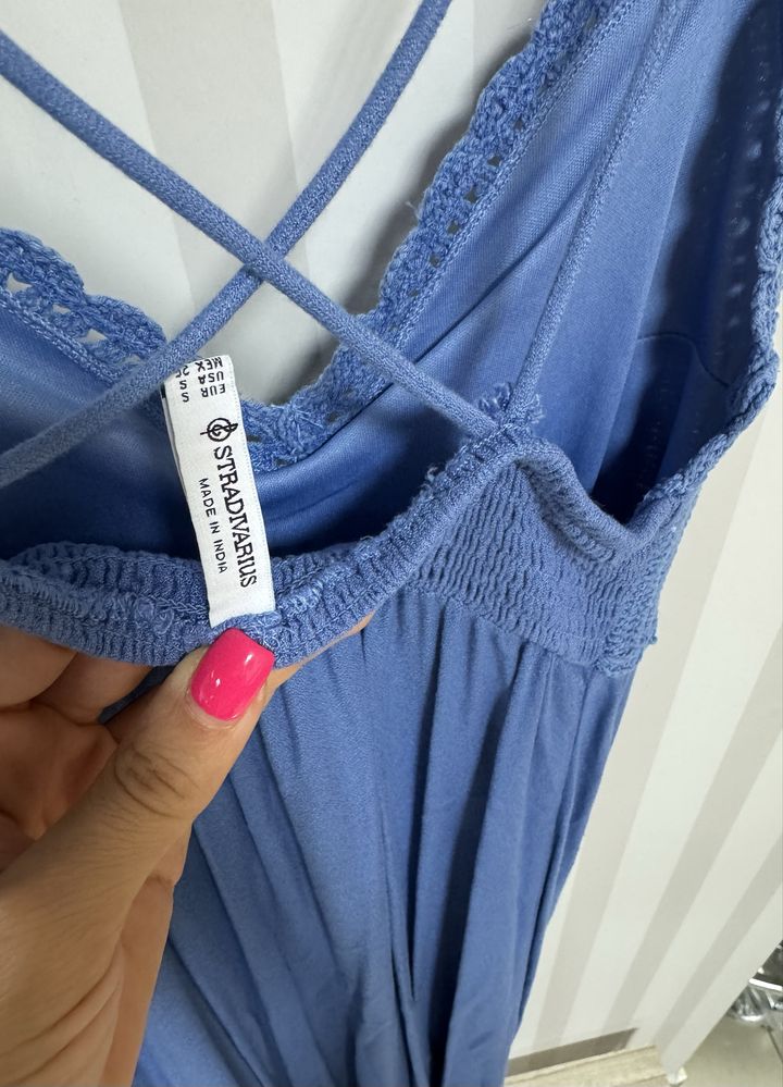 2 рокли Stradivarius размер С