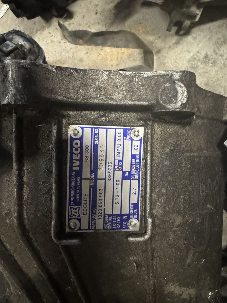 Скоростна кутия Ивеко дейли 2.8 6 скорости/ Iveco Deily 2,8 6S300 03г