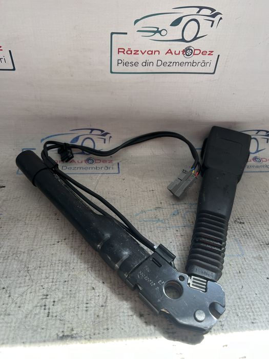 teaca cu pretensioner stanga bmw e90 2010
