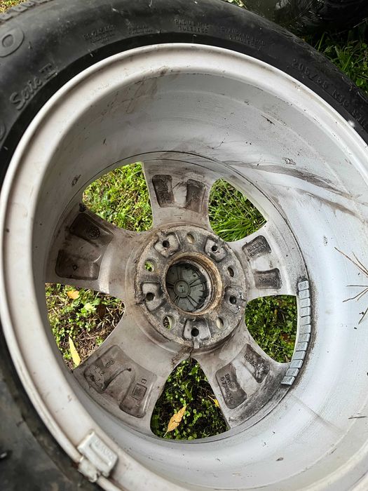 Джанти  16'  за BMW със зимни гуми