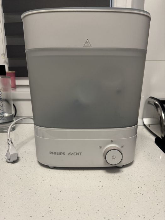 Sterilizator Philips Avent cu uscator