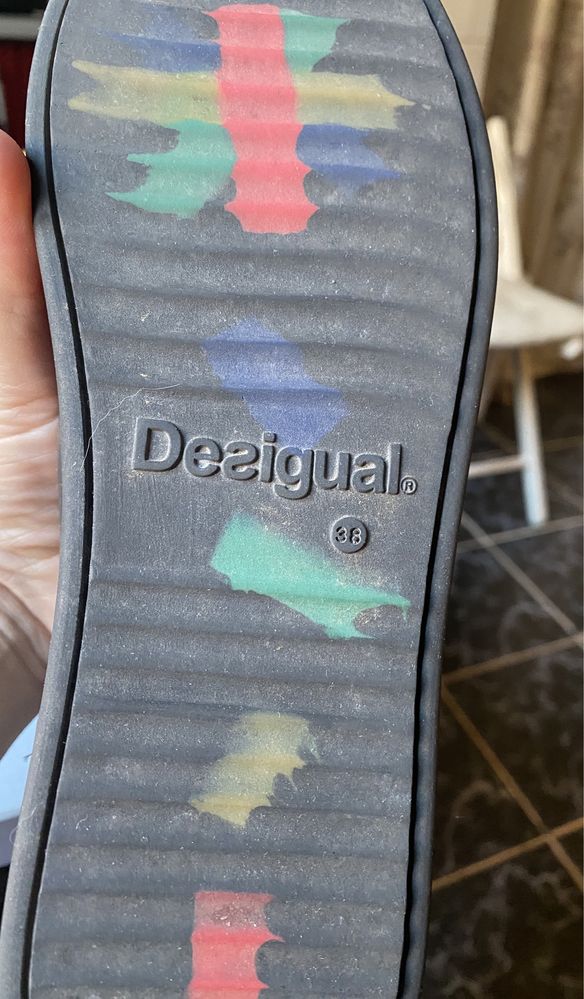 Ghete dama Desigual