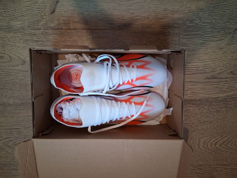 Ghete de fotbal Puma