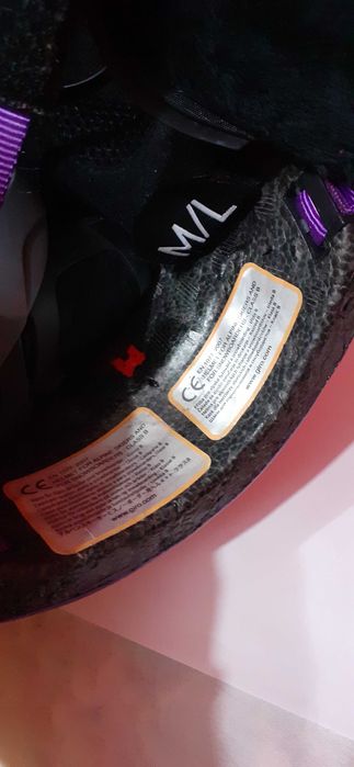 Casca: snowbord,ski, skateboard, bicicleta, patine.