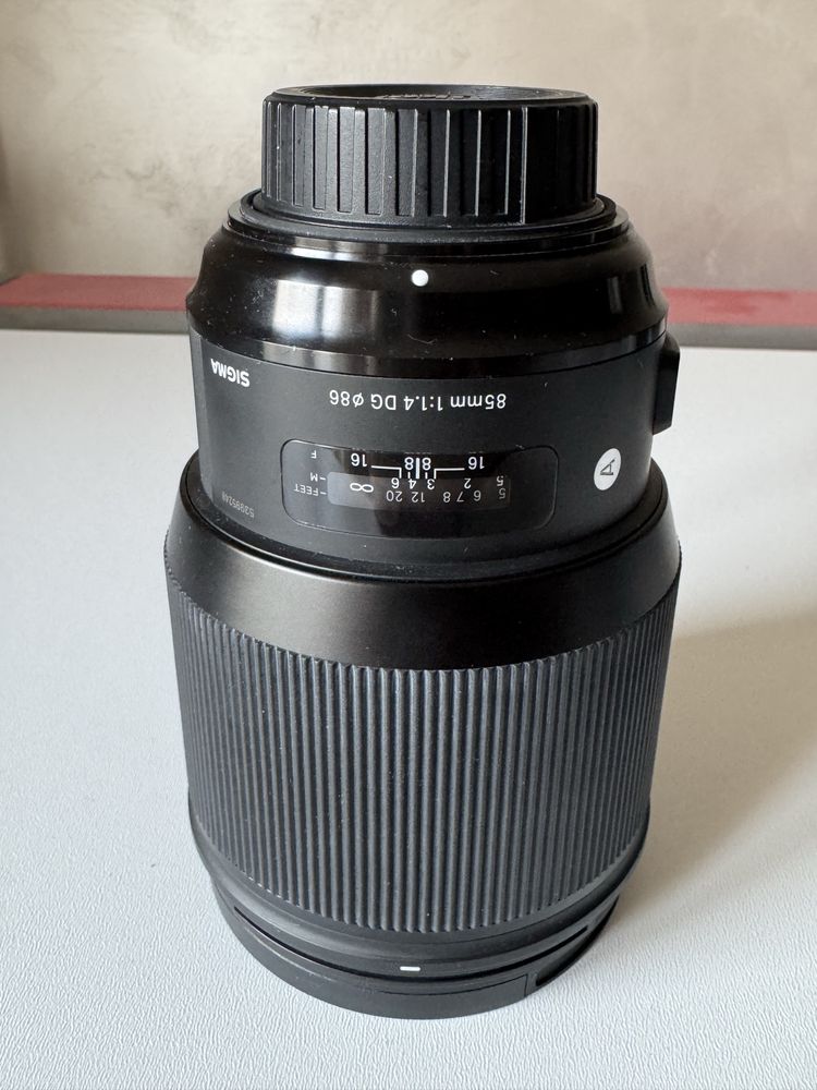 Obiective Sigma -Nikon 35 mm, 50 mm, 85 mm f1.4
