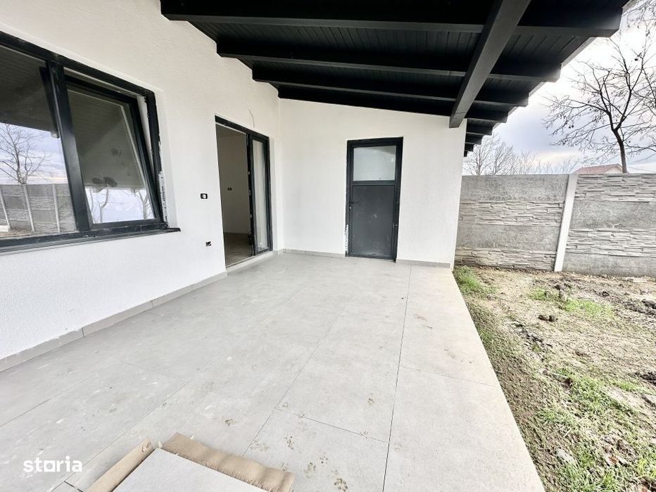 Duplex pe parter cu 3 camere - Bucovat