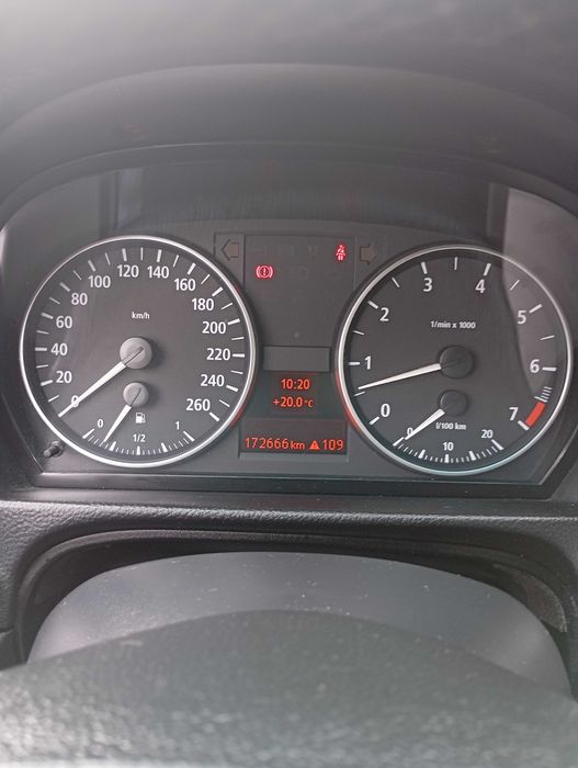 Vînd BMW 318 Benzina