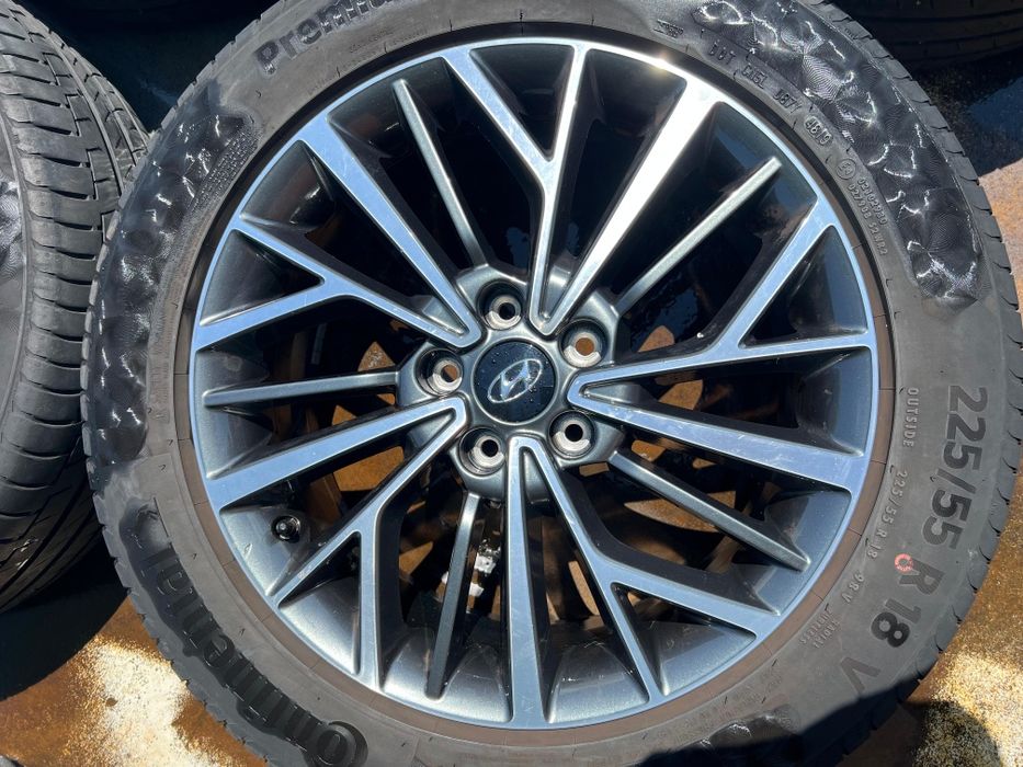 Vând 4 anvelope 235 55 18 de vara în stare bună