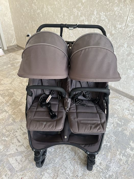 Коляска для двойни Valcobaby snap duo