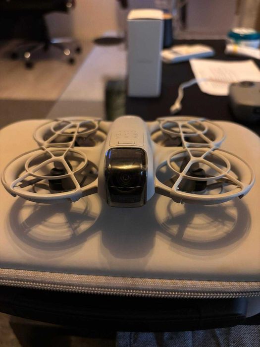 DJI NEO Fly More Combo + Geanta