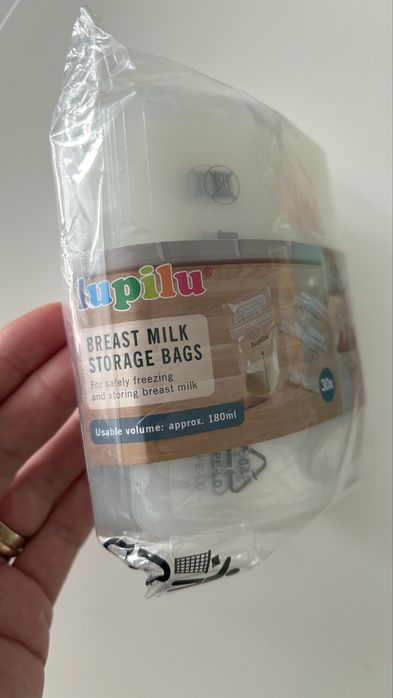 Vand 30 de pungi pentru stocare lapte matern (approx. 120ml)