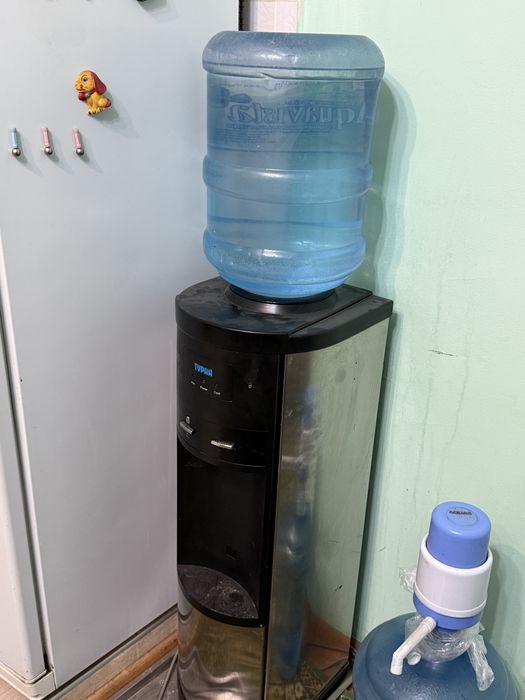 Продам рабочий кулер для воды Туран