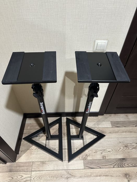 Акустические стойки Soundking .