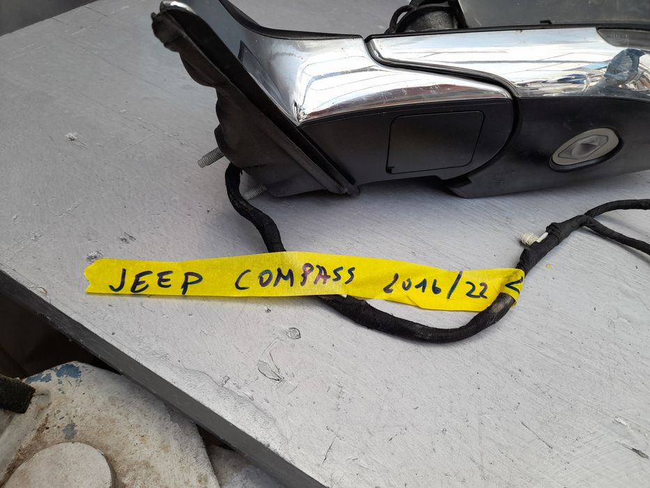 Огледало ляво Jeep Compass 100лв