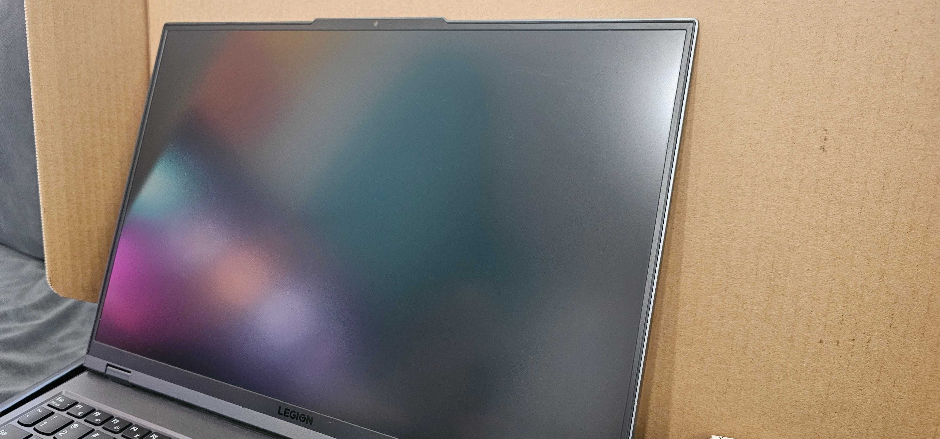 Legion 5 Pro-16ITH6H, i7-11800H,  32GB, 3070 8GB