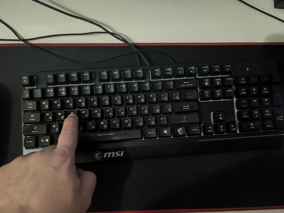MSI клавиатура с подсветкой