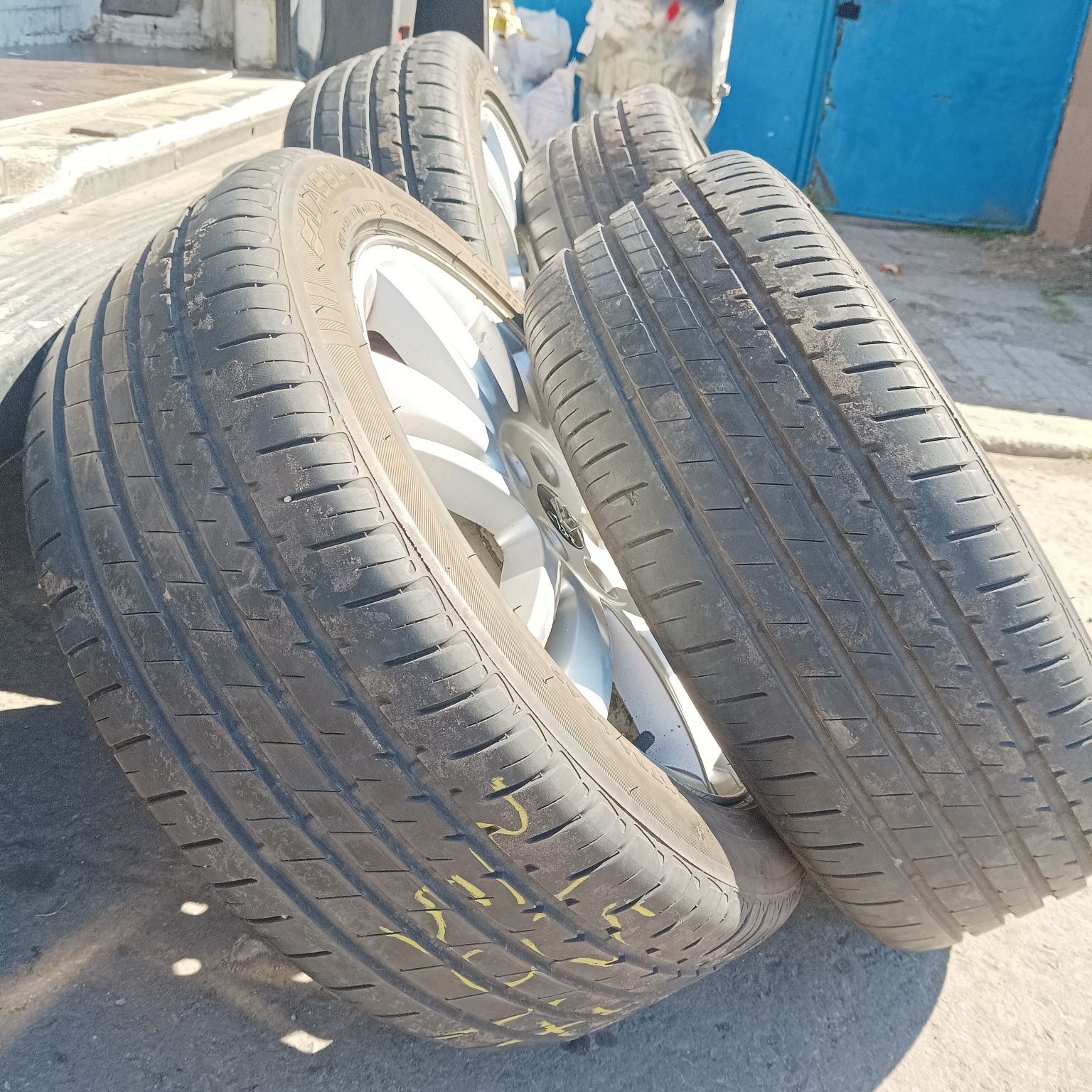Джанти 17 5х108 с гуми 215/55/17 за Renault Espace