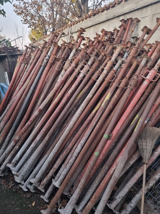 Închiriere popi metalici