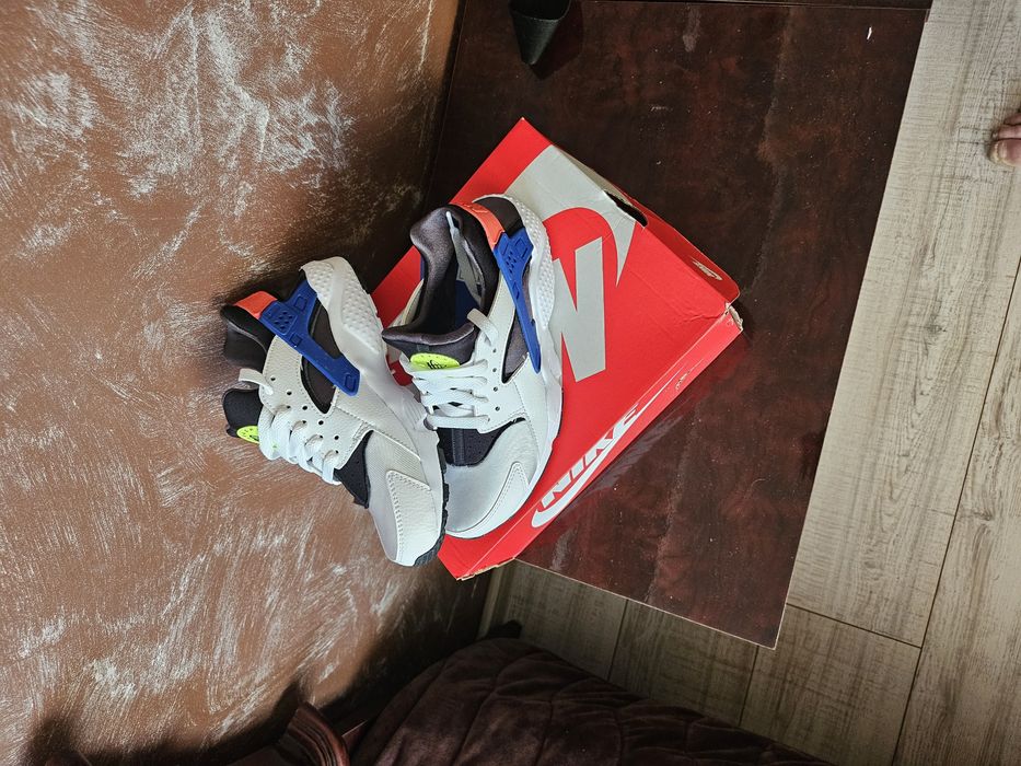 дамски маратонки NIKE  huarache