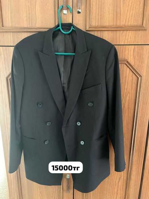 Пиджак почти новые