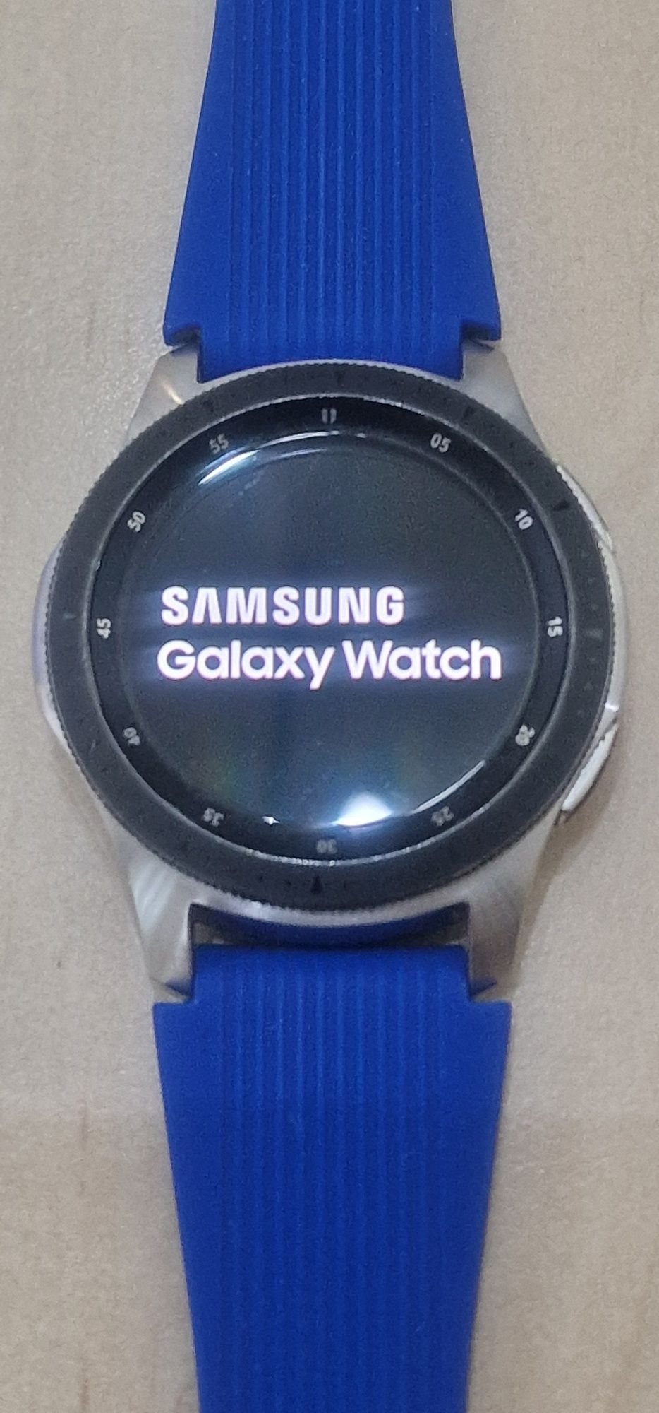 Продавам Смарт Часовник Samsung 46mm SM-R800 Bluetooth GPS Silver