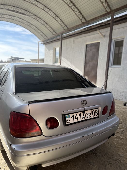 Лексус жс 300