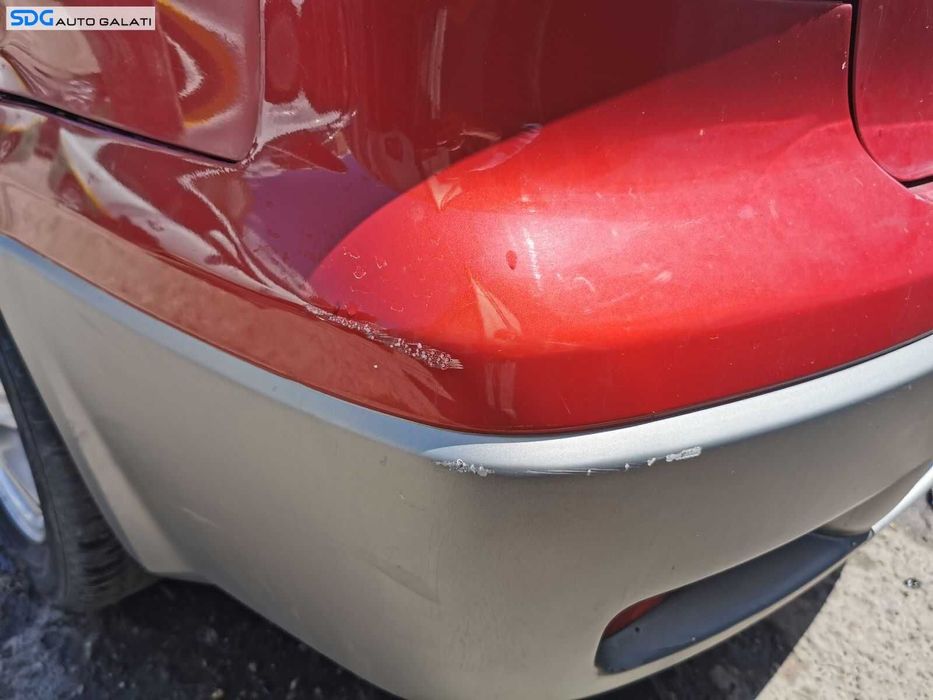 Bara Spoiler Spate cu Defect Mitsubishi Outlander 2003 - 2008 Culoare Rio Red Metallic R20 R20B [0593]
