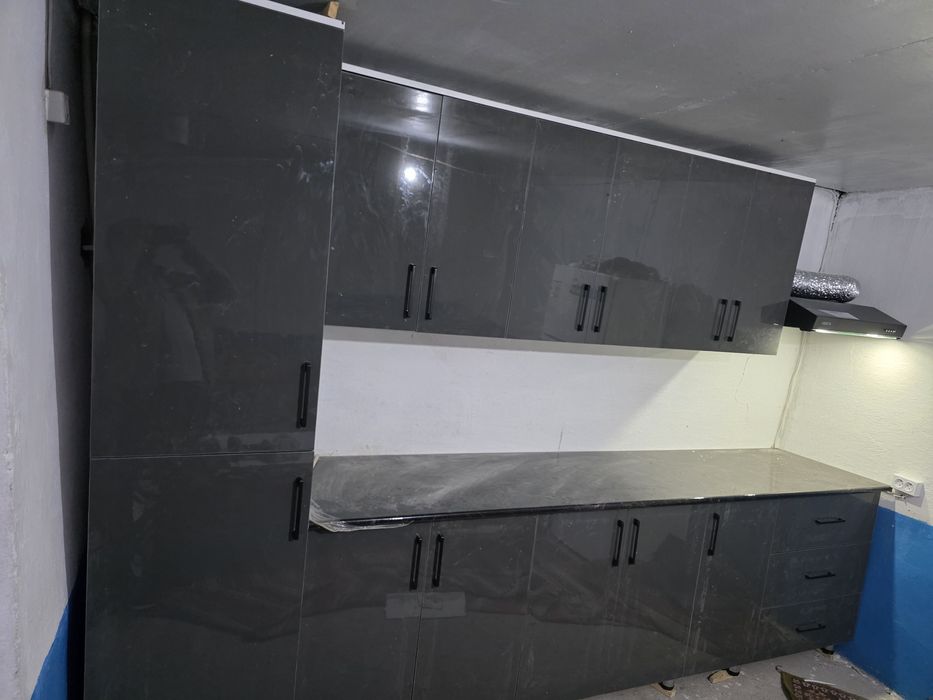 Zakazga mebel tayyorlash hizmati.