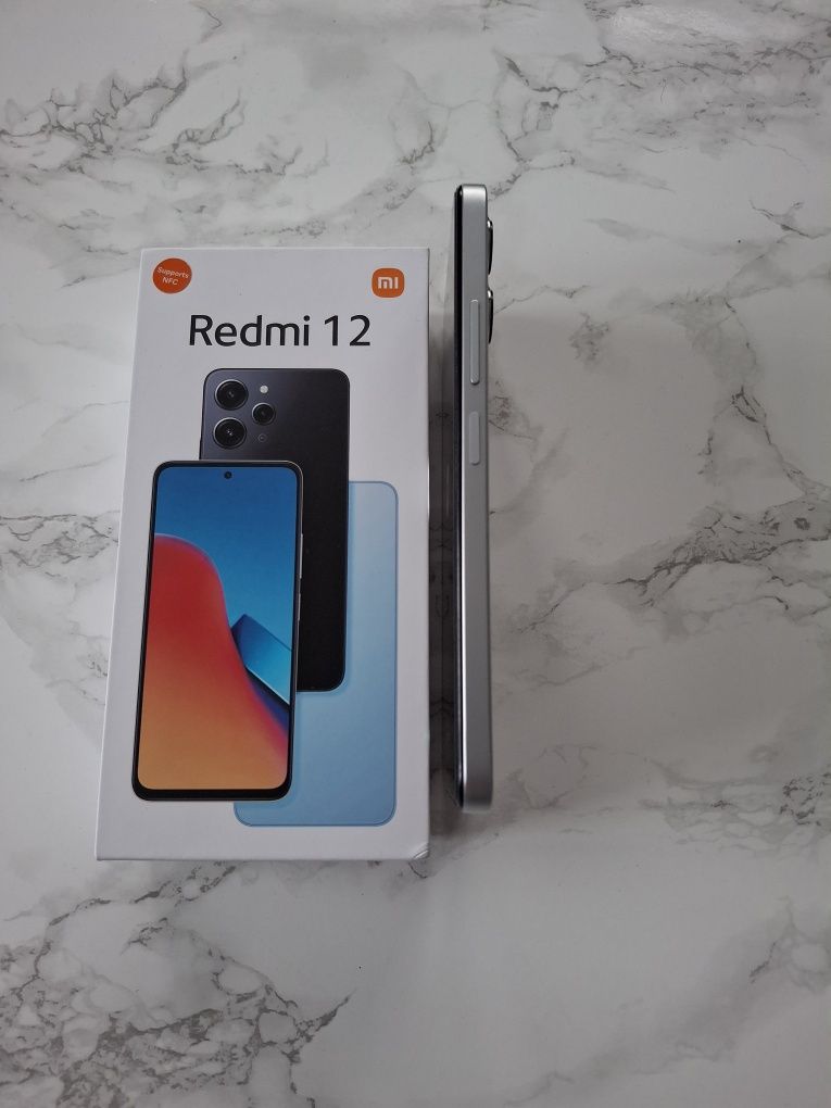 Телефон Redmi 12 256 gb