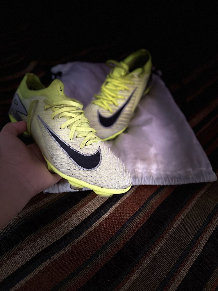 Бутсы Nike Mercurial Vapor 16 FG Elite