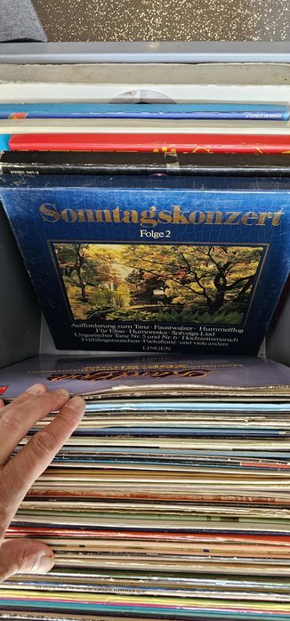 50 buc. Disc / Discuri / Pick-up / Vinil / Vinyl - uri = 2 lei buc.